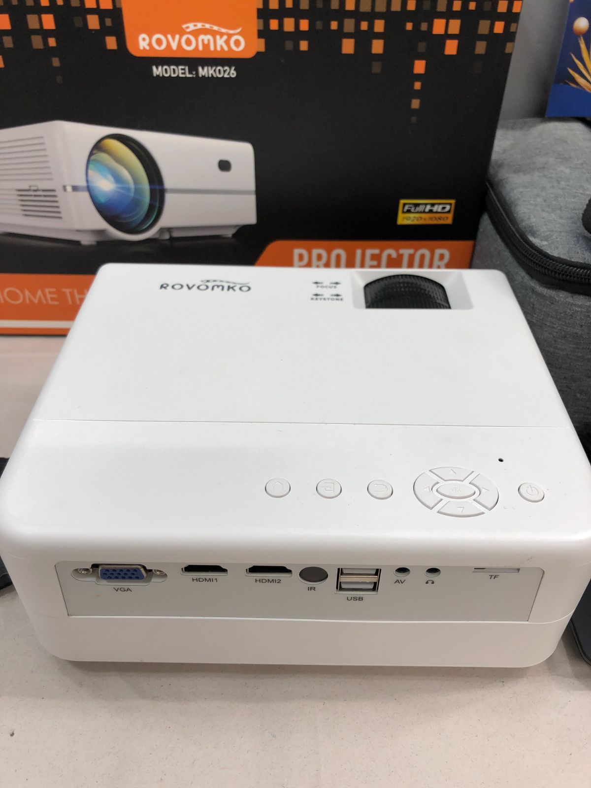 プロジェクター・ホームシアター セット（094）