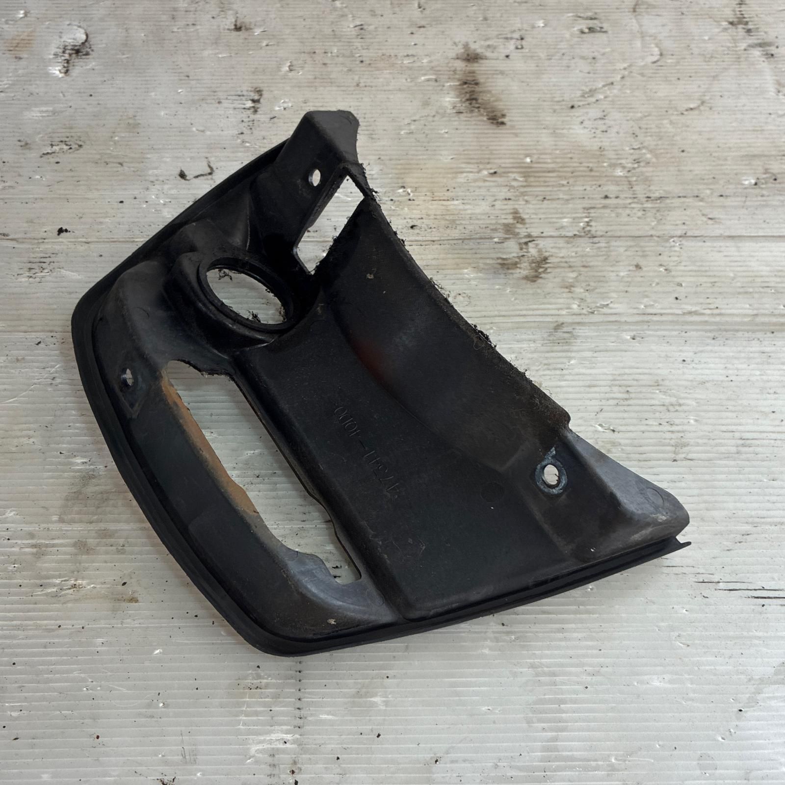 SUZUKI アドレスV100 CE11A オイルタンクカバー スズキ - メルカリ