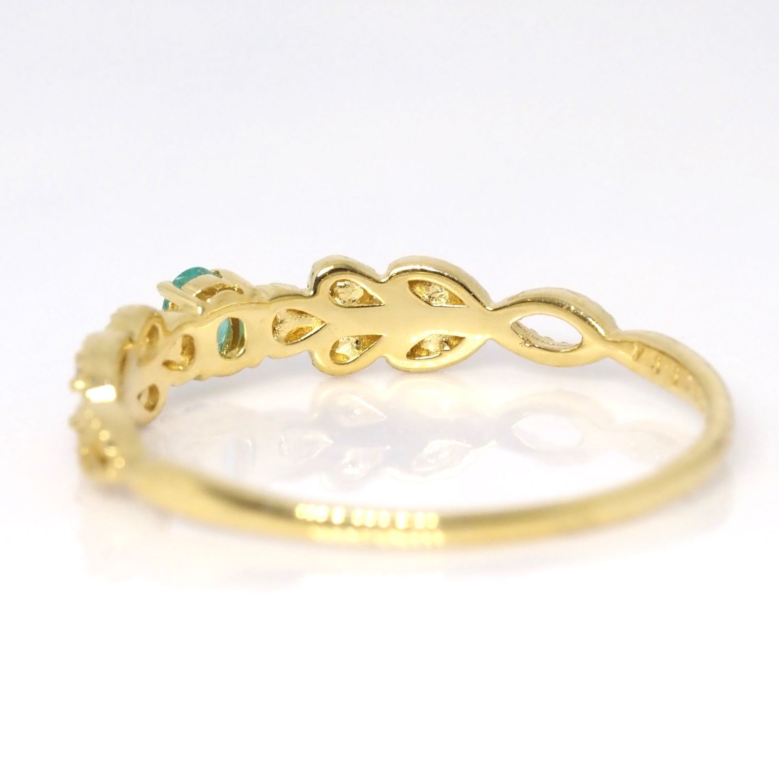 パライバトルマリン ブラジル産 リング 0.075ct D0.04ct k18 - メルカリ