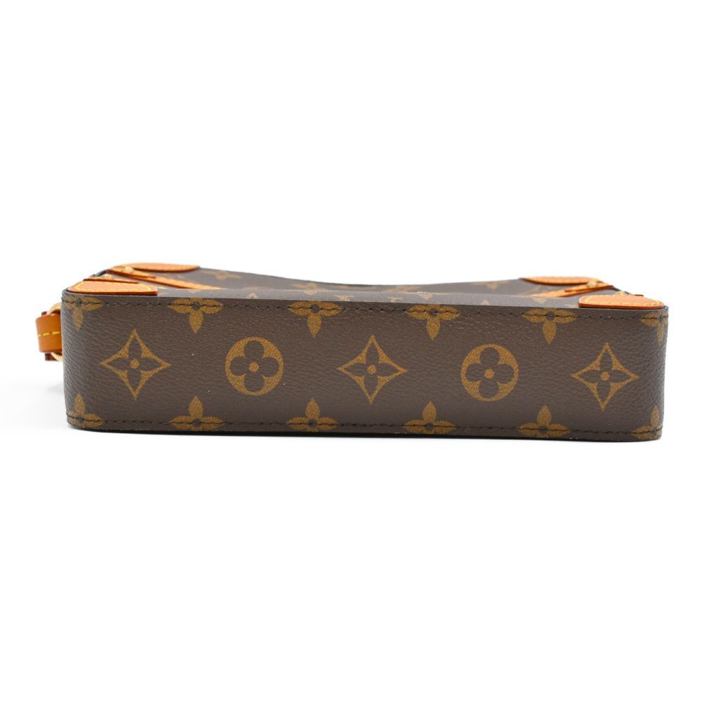 ピンク系 Louis Vuitton(ルイヴィトン) クラッチバッグ
