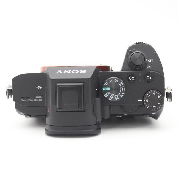 ミラーレス一眼カメラ