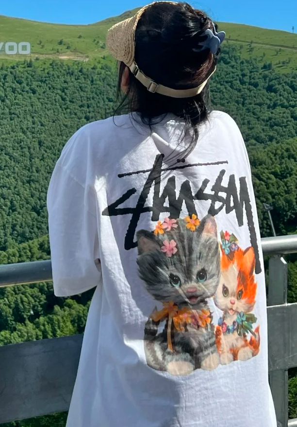 Stussy kittens tee ステューシー Tシャツ  トップス S 半袖レディース  Tシャツ  猫