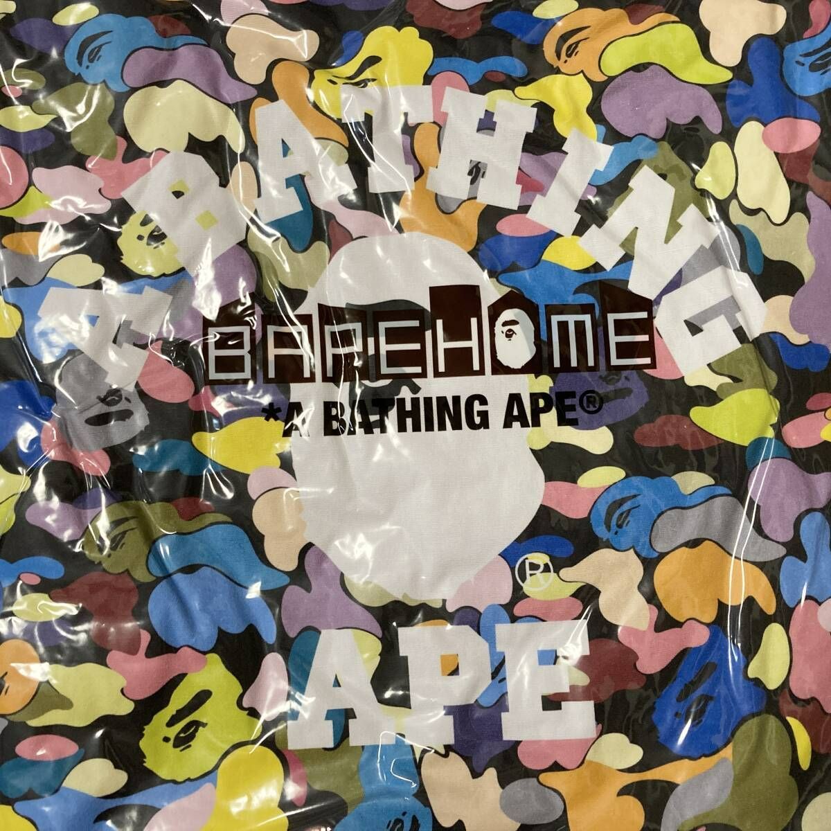 BAPE マルチカモ カレッジロゴ クッション a bathing ape ☆新品☆ マルチカモ カレッジロゴ クッション a bathing ape BAPE