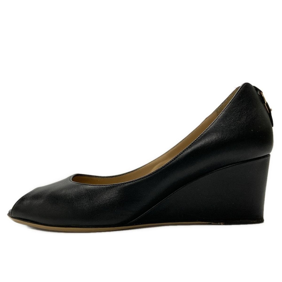 Salvatore Ferragamo 黒 ラウンド　パンプス フェラガモ パンプス 6 B約23.5cm ヒール4.5cm ブラックレザー