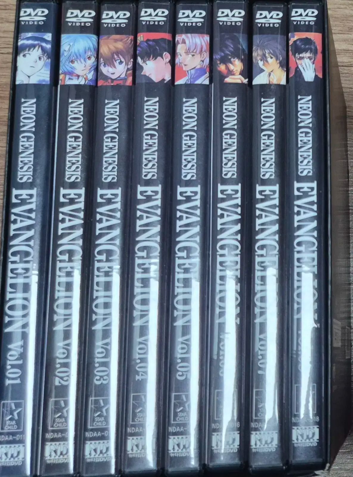 未使用】【中古】NEON GENESIS EVANGELION 全8巻+劇場版セット  