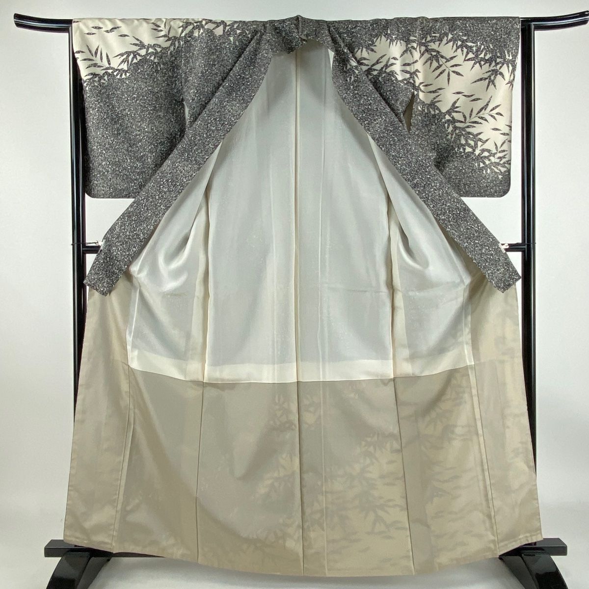 小紋 身丈167.5cm 裄丈65cm M 袷 斜縞 幾何学 絞り 紺色 正絹 美品 逸品 中古