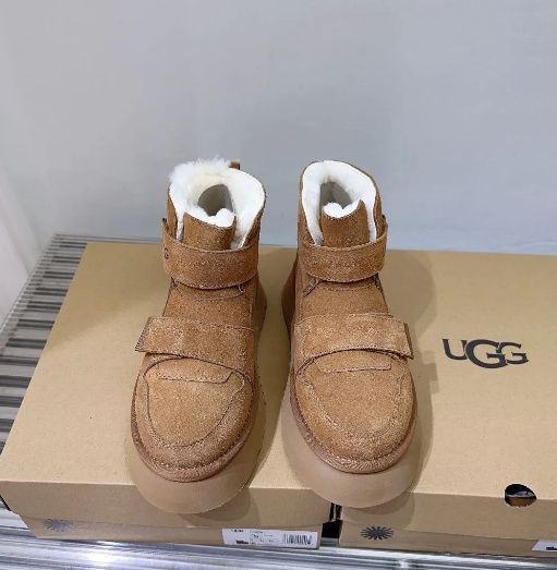 UGG アグ レディース ブーツ 未使用 箱付 - メルカリ