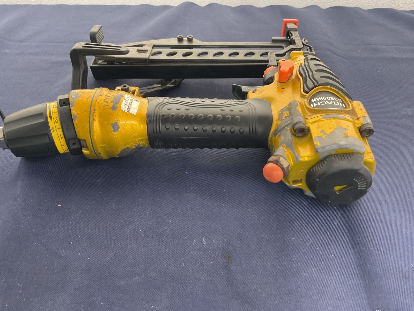 高圧フロアタッカ