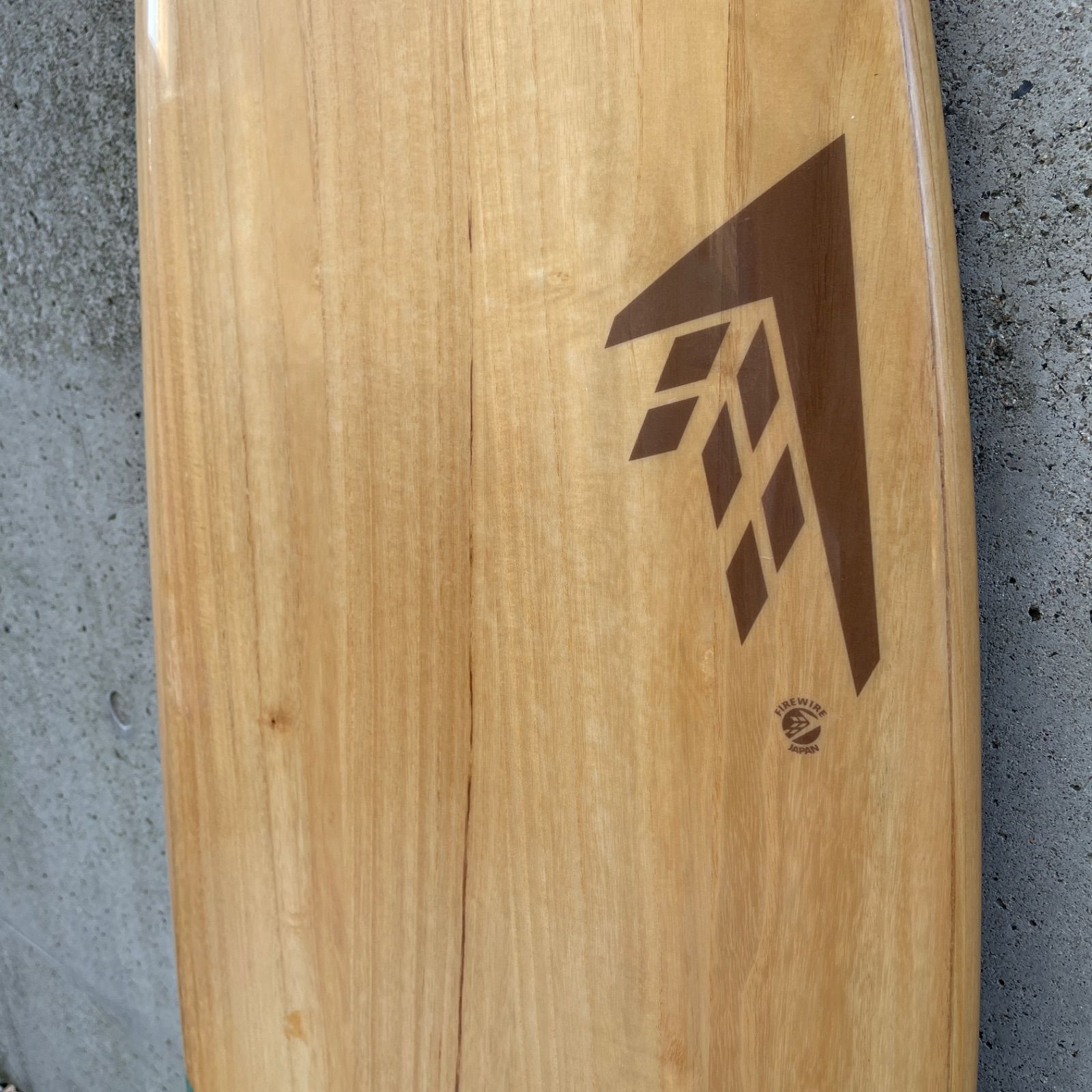 送料無料 FIREWIRE ファイヤーワイヤー サーフボード 4'11 CARBO