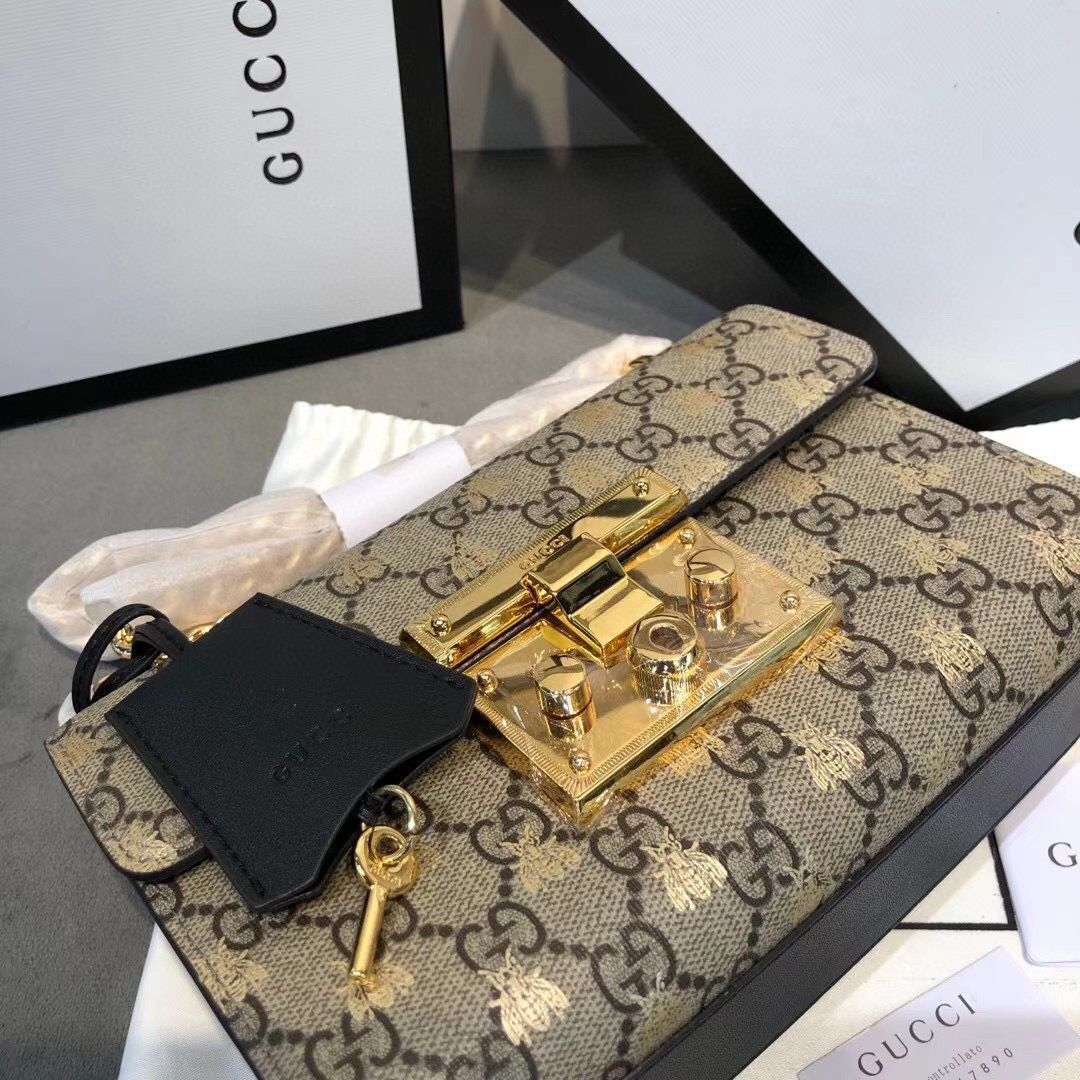 今日特価】GUCCI ブラック 20x15 409487 フォルムショルダー