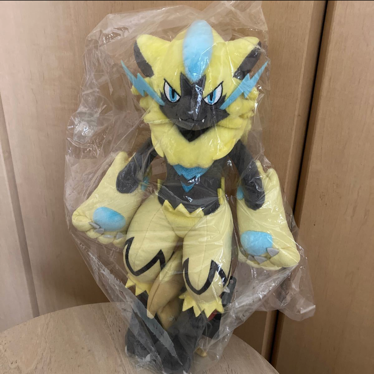 メルカリshops ポケモンセンター ゼラオラ ぬいぐるみ メルカリshops ポケモンセンター ゼラオラ ぬいぐるみ