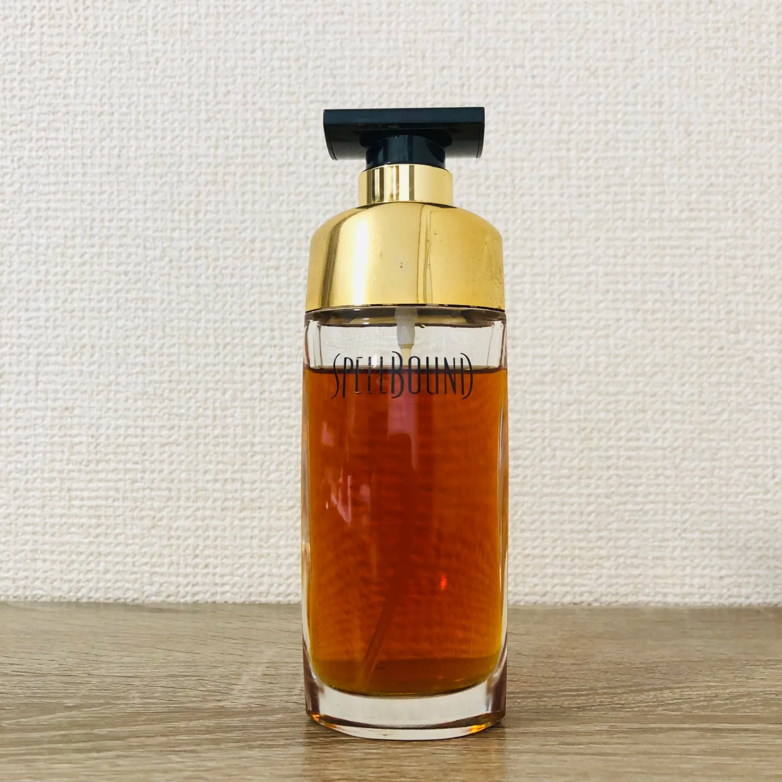 【特別送料無料！】 エスティローダー スペルバウンド 100ml 香水(ユニセックス)