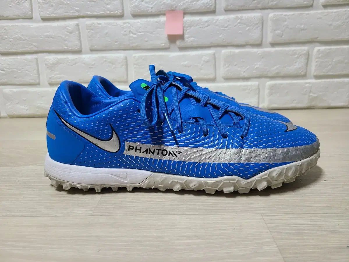 NIKE ナイキ ファントム GT フットサルシューズ 280mm