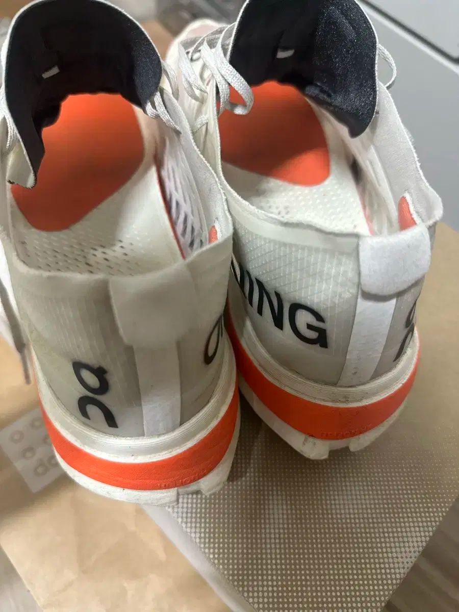 クラウドブーム ストライク