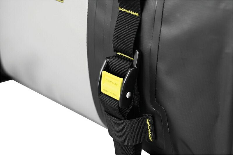 HARRICANE ダッフルバッグ：25L Hurricane 25L 防水ダッフルバッグ(25L