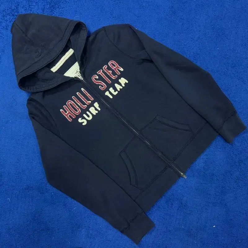 Hollister ネイビー フード付きパーカー sサイズ Hollister ネイビー フード付きパーカー S Hollister(ホリスター