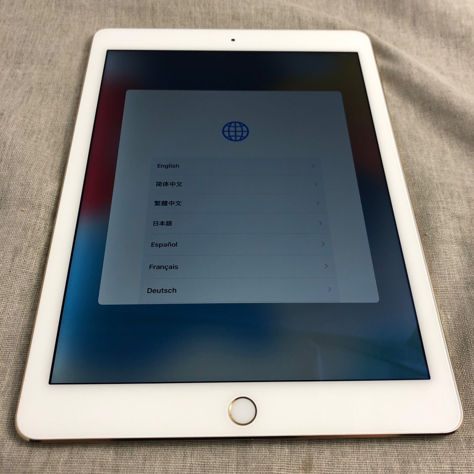 中古)Apple iPad Air 16GB ゴールド MH0W2J A Wi-Fi(220-ud)