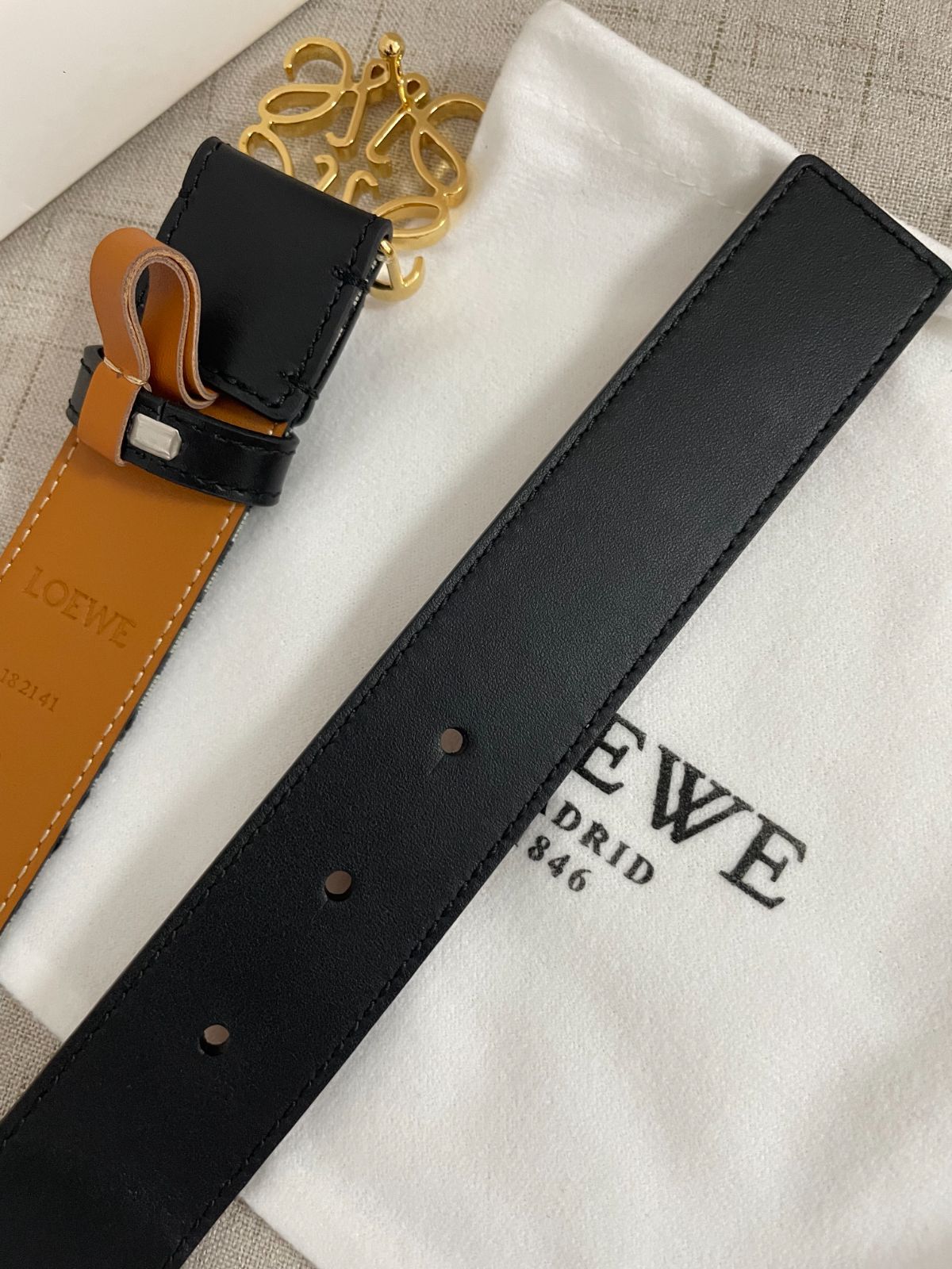 感謝価格LOEWE ロエベ ベルト - メルカリ