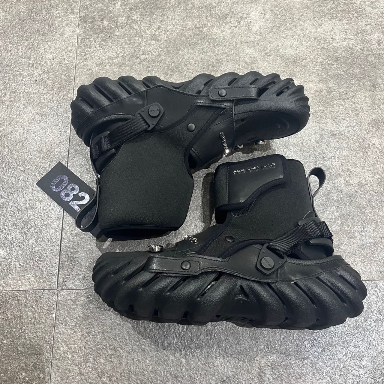 新品 Feng Chen Wang Crocs ECHO コラボ カスタム サンダル 新品 Feng Chen Wang Crocs ECHO コラボ カスタム サンダル