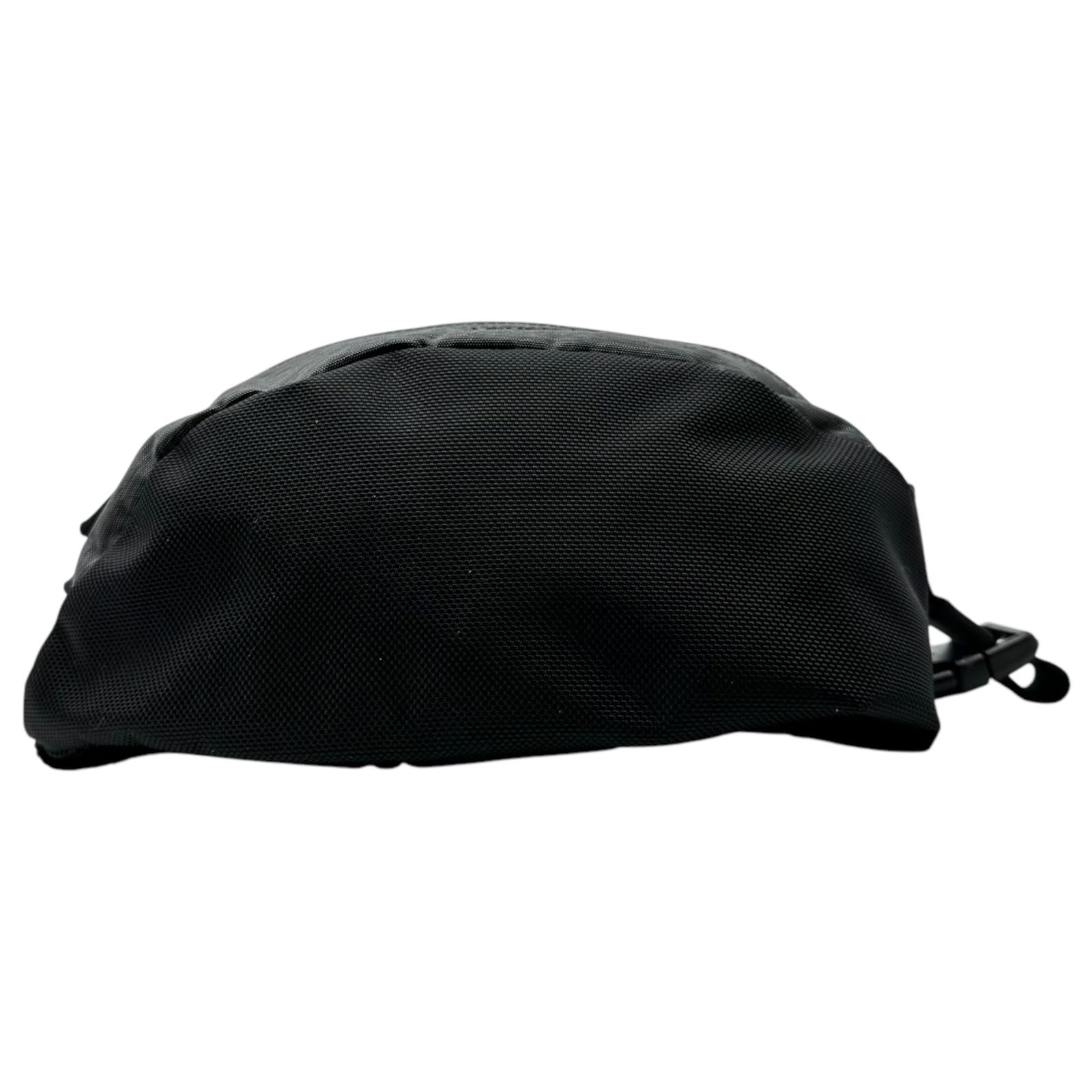 中古美品】VOO ボディバック VOO(ヴォー) gobelins waist pouch 