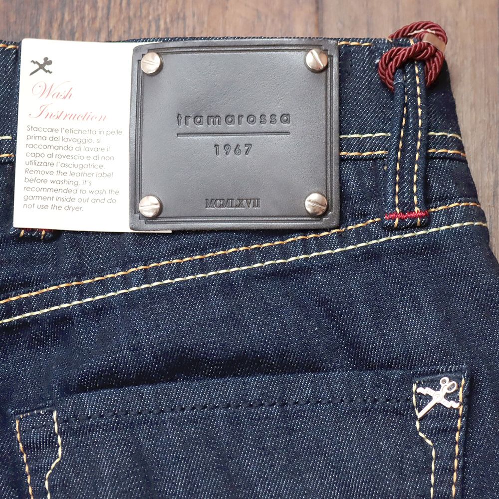 美品tramarossa Leonardo ストレッチスキニーデニム　イタリア製 TRAMAROSSA（トラマロッサ）LEONARDレオナルド ヴィンテージ
