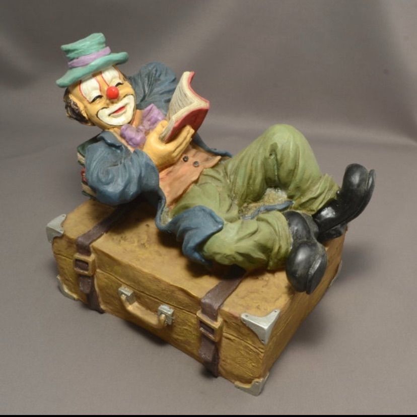 アンティーク風 ピエロ 置き物 道化師 クラウン (clown) インテリア