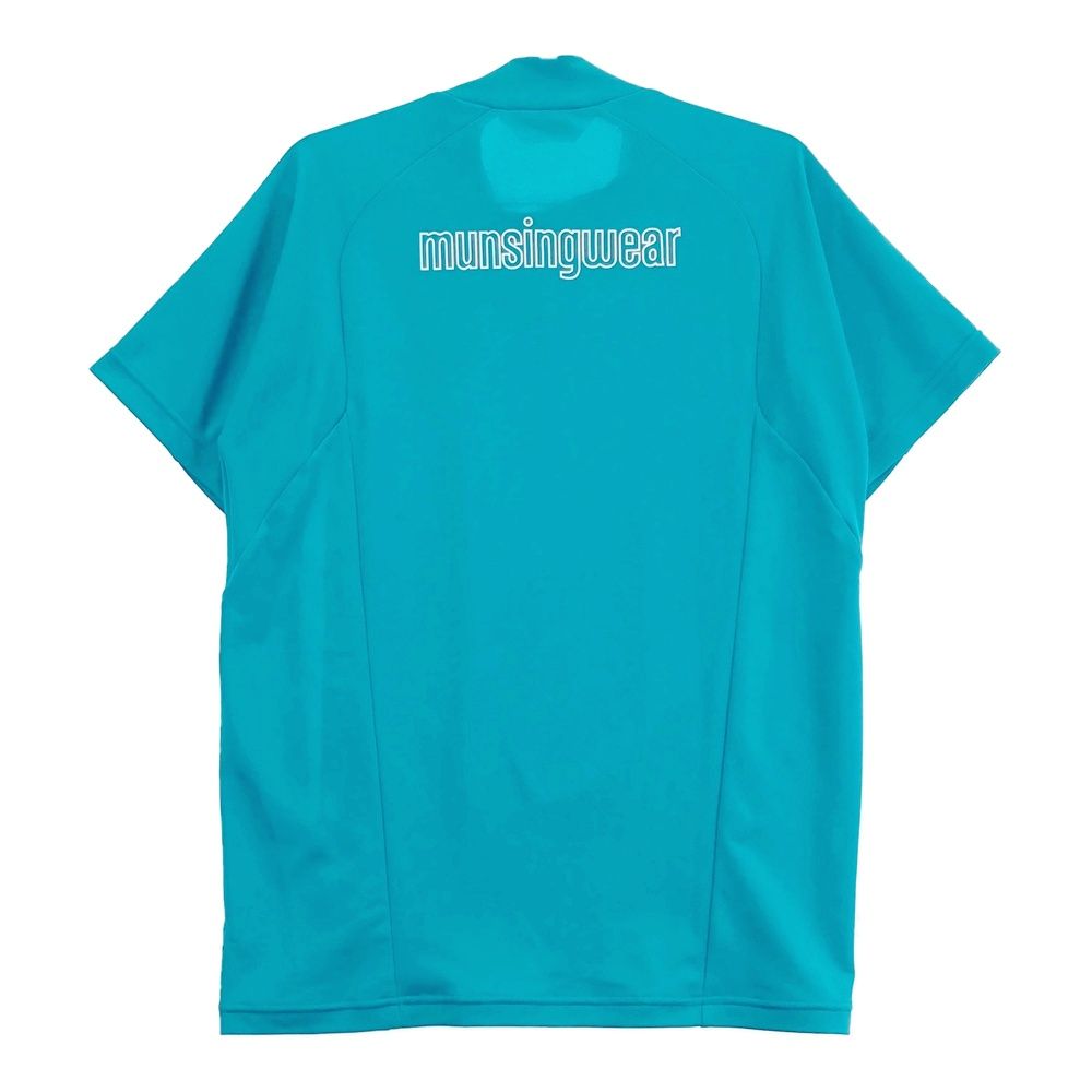 サイズ：M MUNSING WEAR マンシングウェア 2023年 ハイネック 半袖Tシャツ  ブルー系 [240101485539] ゴルフウェア メンズ ストスト MUNSING WEAR マンシングウェア 2023年モデル ハイネック 半袖T