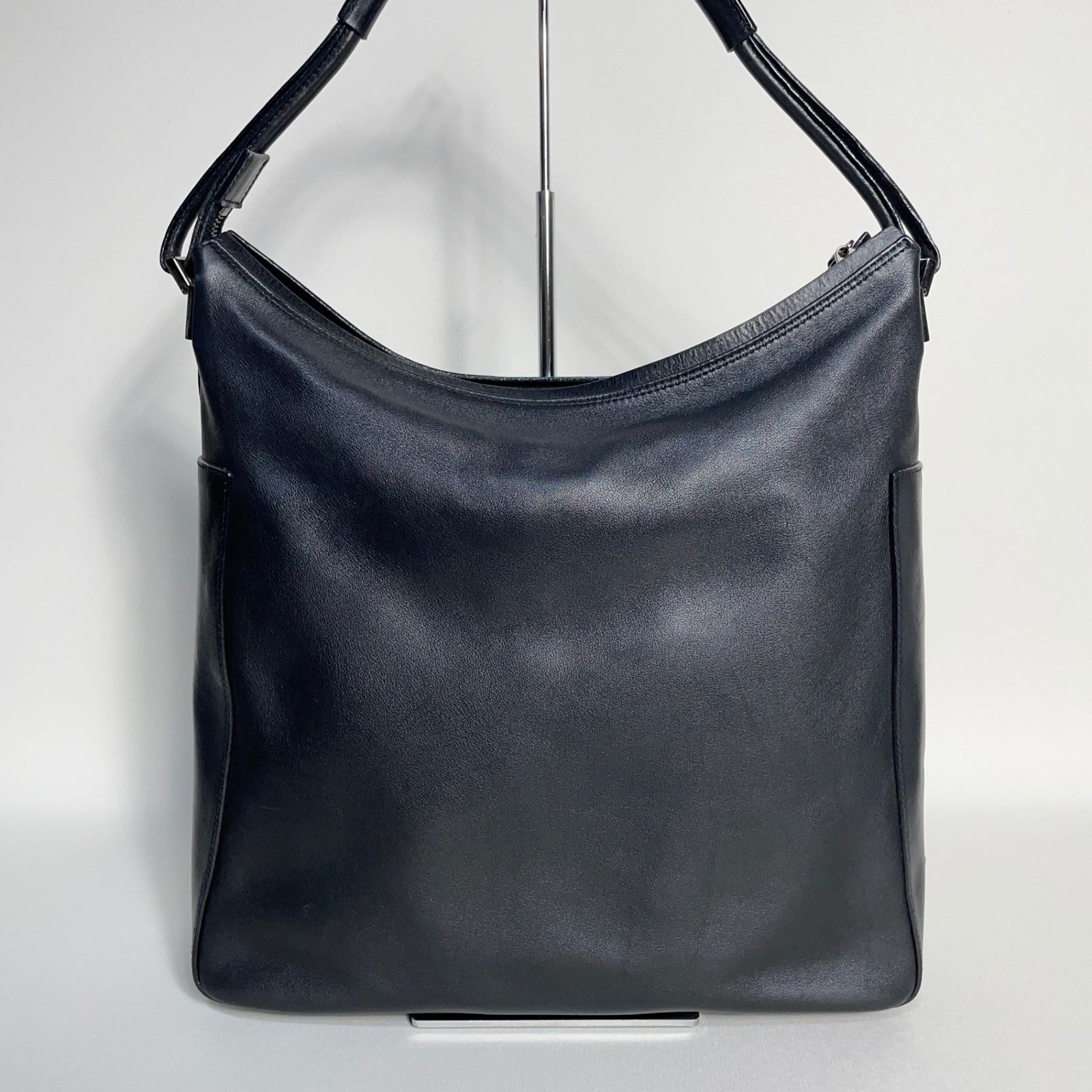 2502-165｜美品｜グッチ ハンドバッグ レザー ブラック - メルカリ