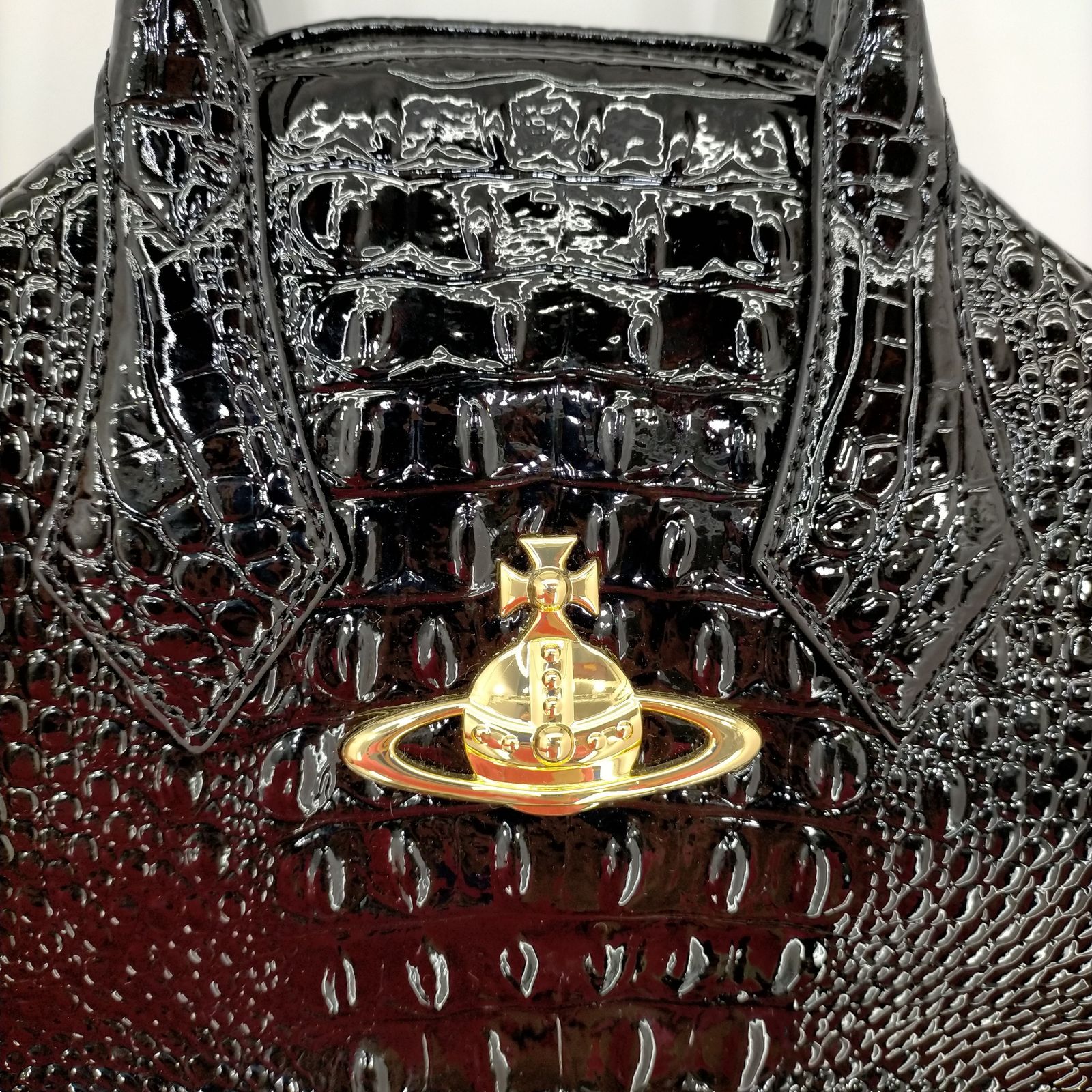 ヴィヴィアンウエストウッド ANGLOMANIA クロコ型押し ハンドバッグ ヴィヴィアンウエストウッド アングロマニア Vivienne Westwood