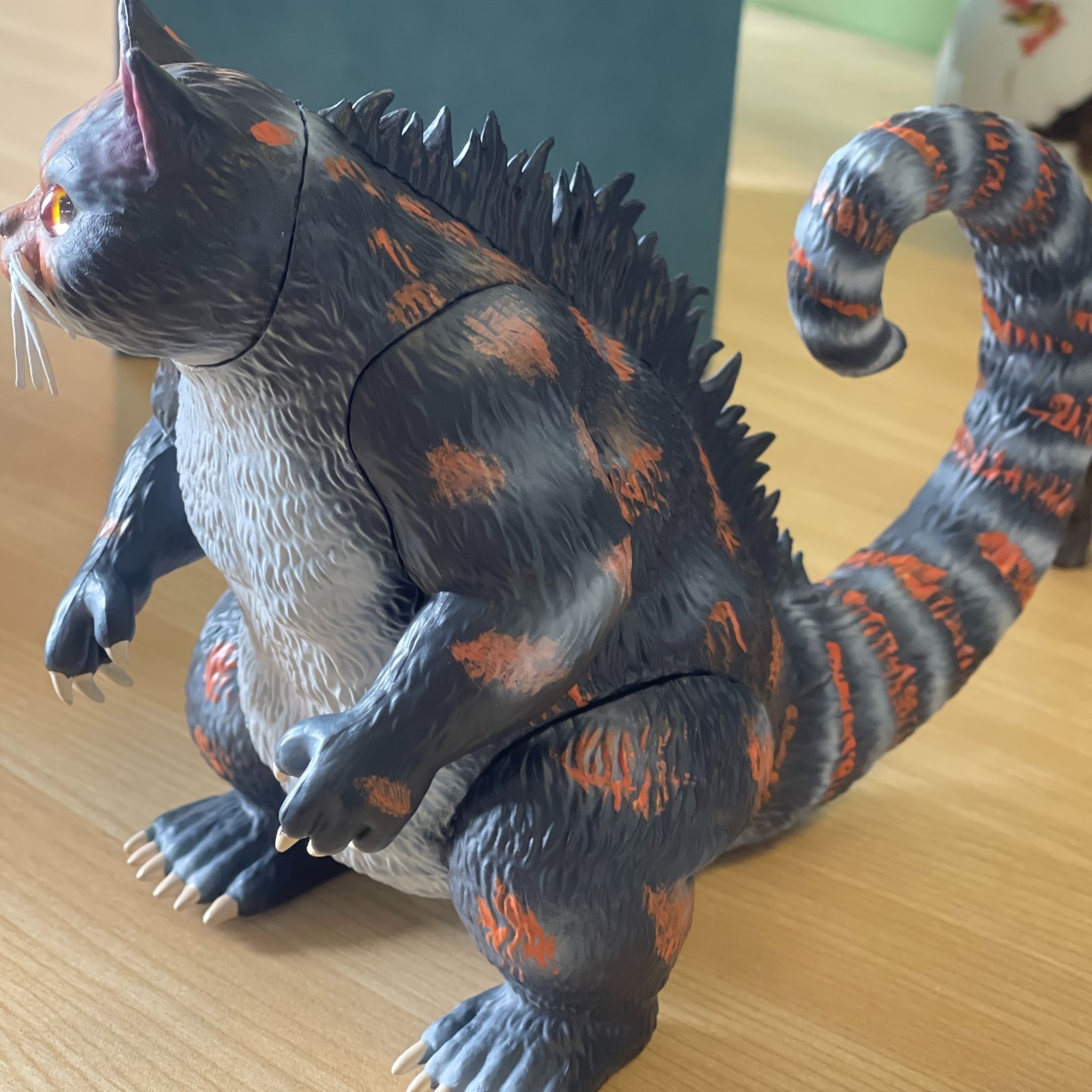 フィギュア 動物 怪獣のような猫 おもしろい 置物 14cm 化物 ネコ ねこ