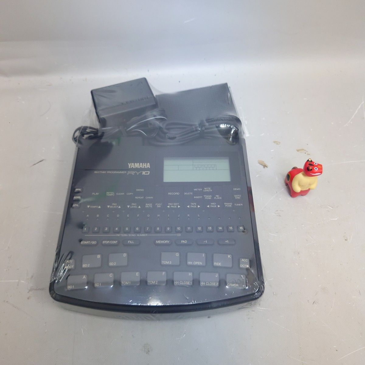 動作品 YAMAHA RY10 Rhythm Programmer Drum Machine ACアダプター付き 送料無料 ドラムマシン ヤマハ z-2243