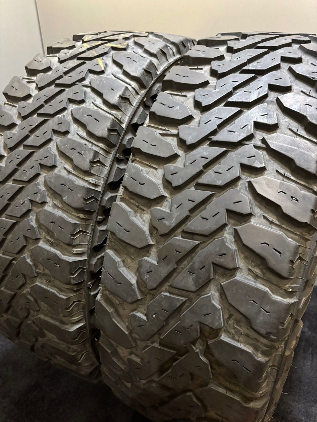 LT265|70R17 121|118Q 10PR YOKOHAMA|GEOLANDAR M|T G003 18年製 夏タイヤ 2本 ヨコハマ プラド ランクル ハイラックス 南10-J440