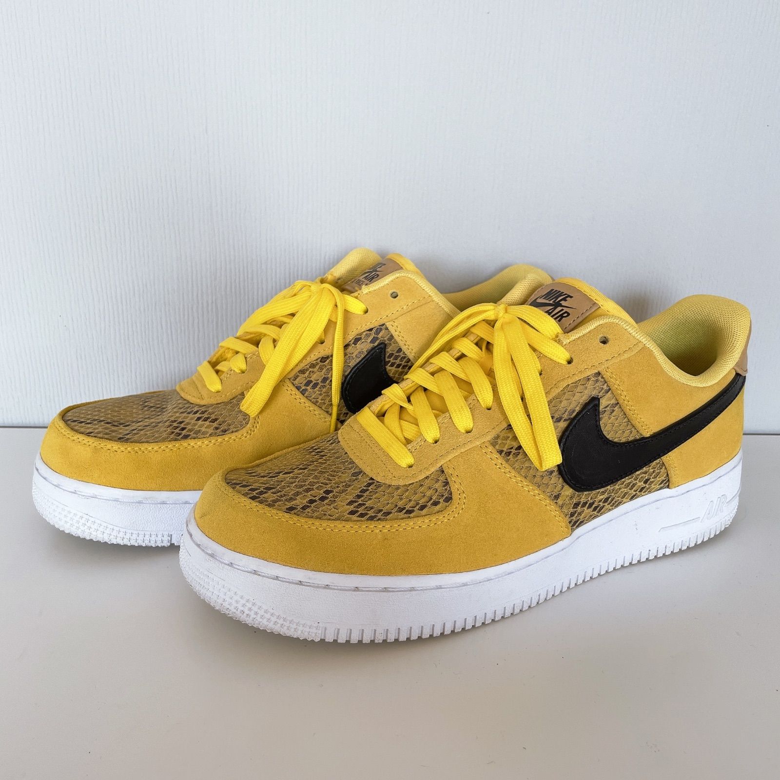 NIKE AIR FORCE 1 LOW 