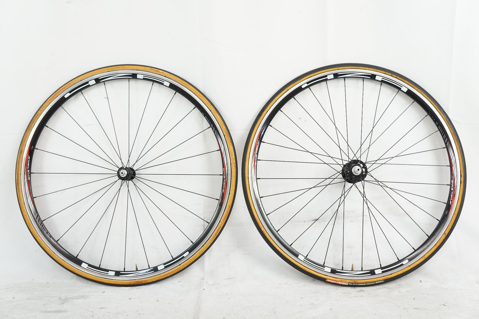 FORZA 「フォルツァ」 CIRRUS TUBULAR シマノ10速 ホイールセット / バイチャリ浦和ベース