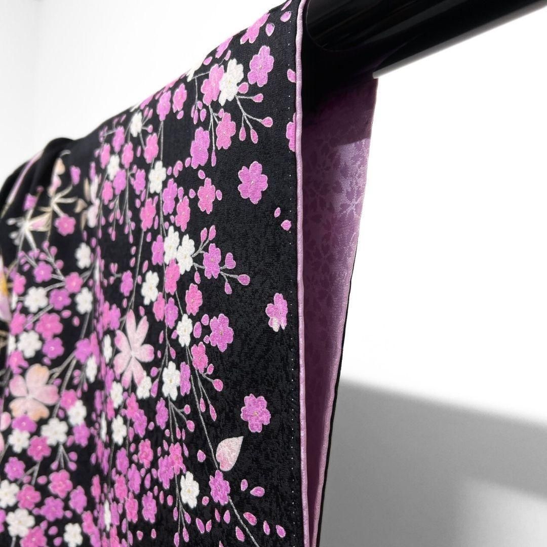 振袖　刺繍　金彩　薔薇　枝垂れ桜　麻の葉　成人式　着物　083a p 振袖 刺繍 金彩 薔薇 枝垂れ桜 麻の葉 成人式 着物 083a p