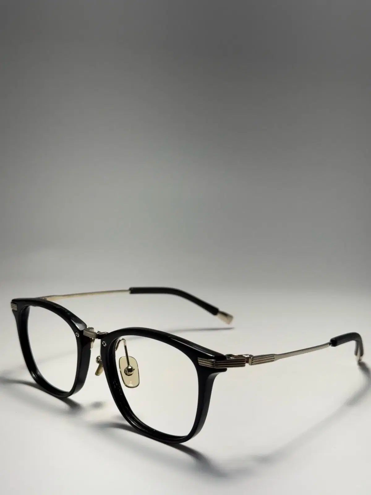 ブランド品 チタン