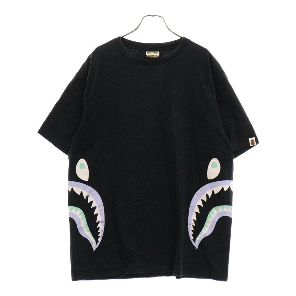 A BATHING APE (アベイシングエイプ) Camo Side Shark サイドシャークプリント 半袖Tシャツ ブラック  001TEI301043M - メルカリ