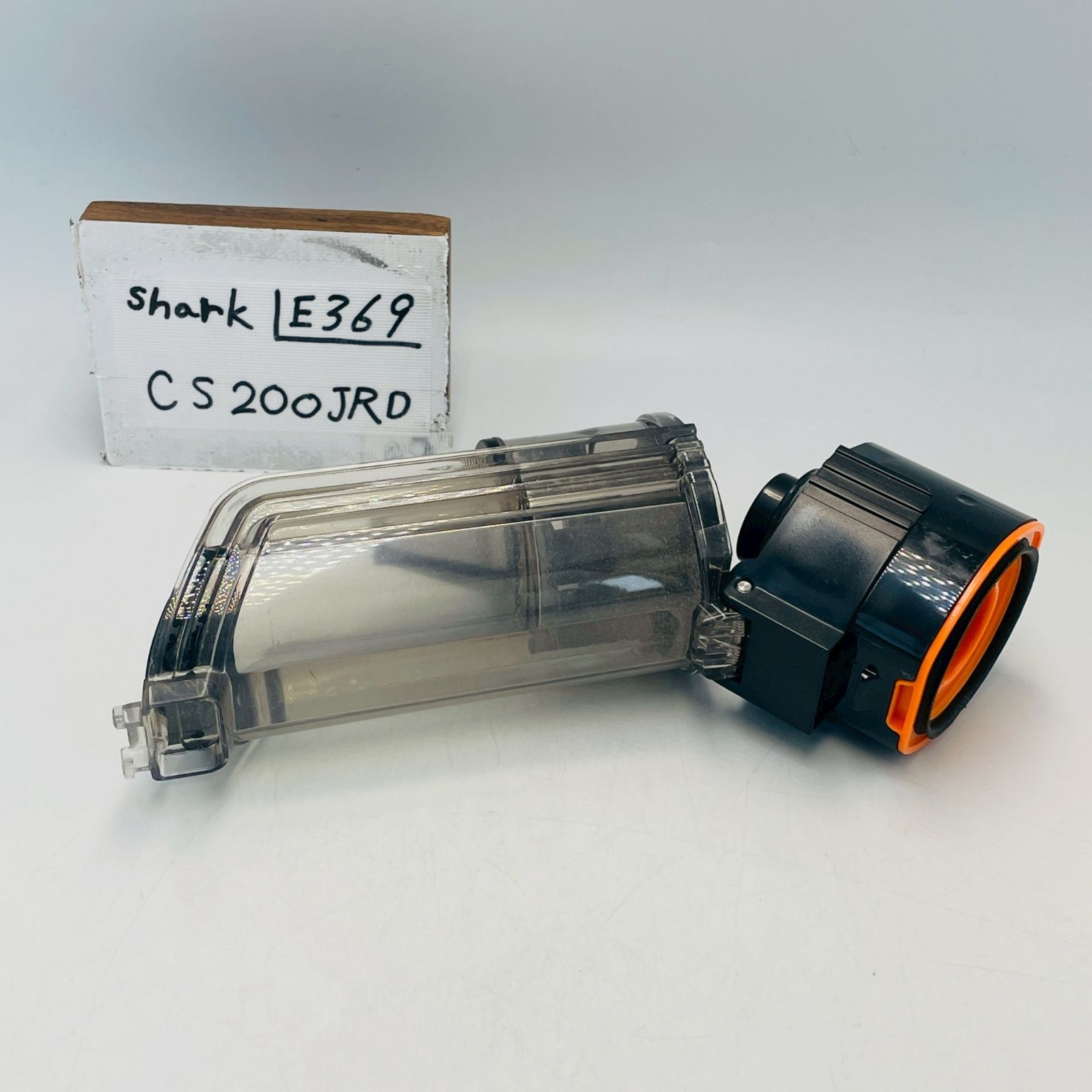 簡易清掃済】shark（型番：CS200JRD） 掃除機 スティック ダスト