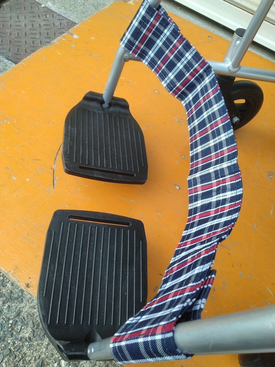自走式車椅子 ノーパンク