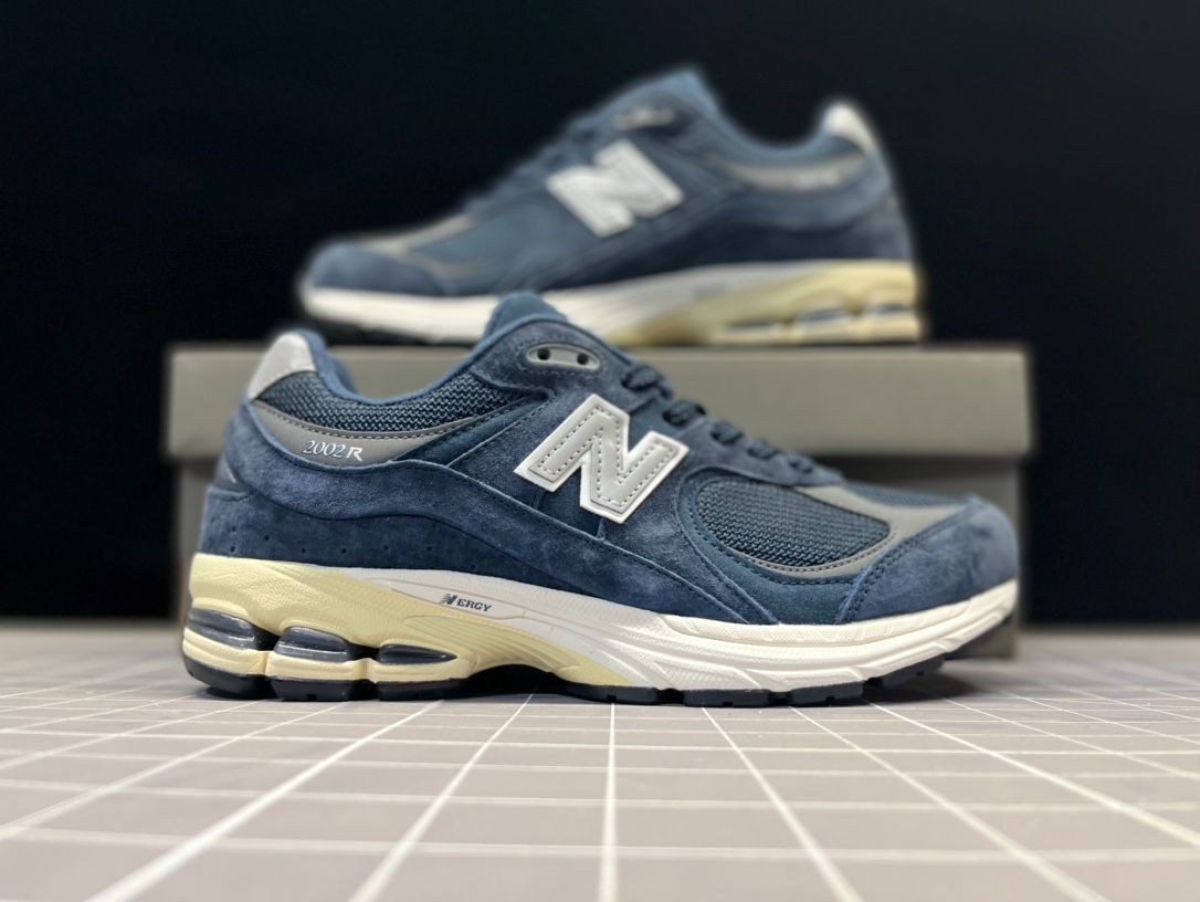 新品   New Balance NB 2002R  ML2002RCA  ニューバランス  NEW BALANCE 靴  スニーカー