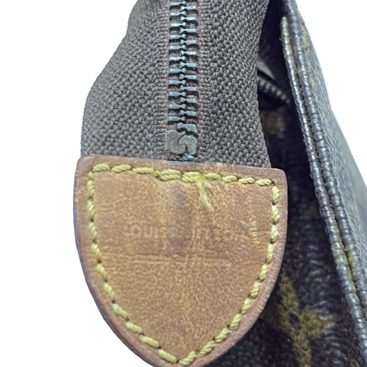 LOUIS VUITTON(ルイヴィトン) ポーチ モノグラム ポッシュト