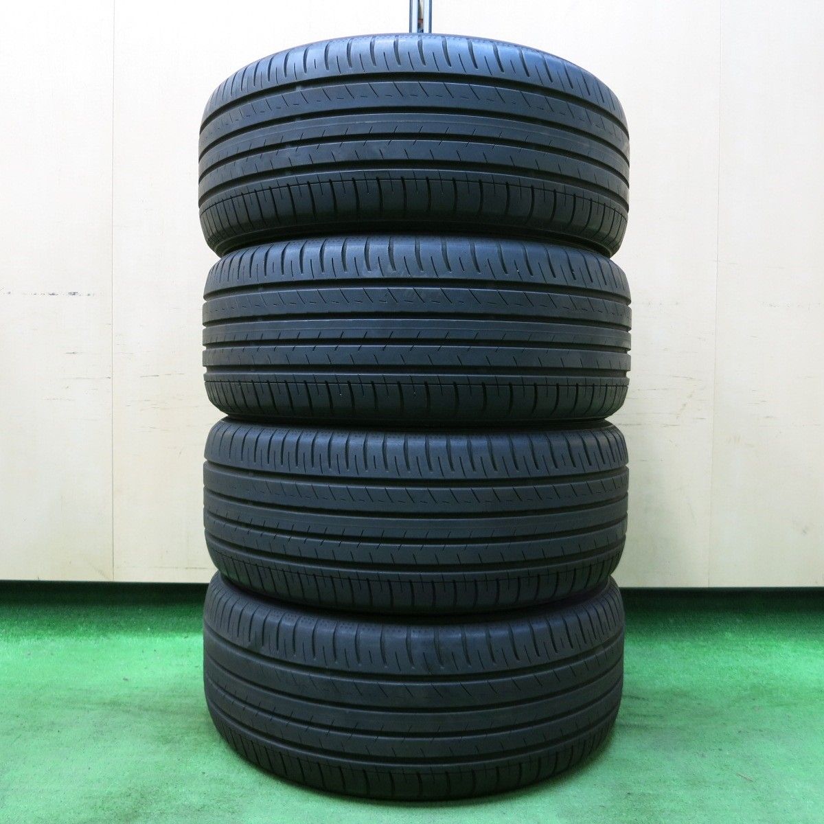 送料無料* 4本価格☆225/50R17 ヨコハマ BluEarth-GT AE51 ブルー 