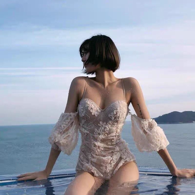 モノキニ 水着