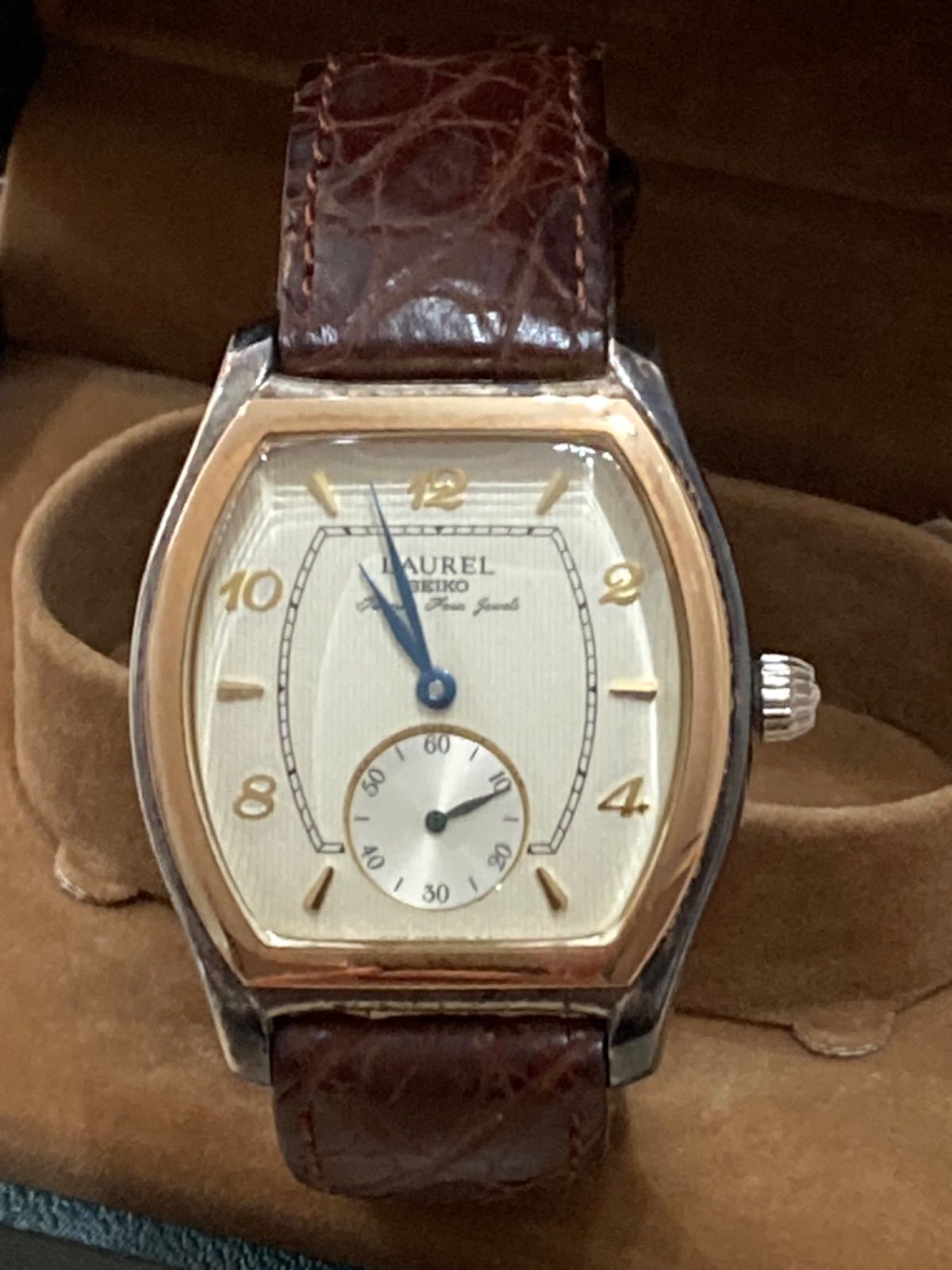 SEIKO LAUREL ローレル　メンズウォッチ　箱付き
