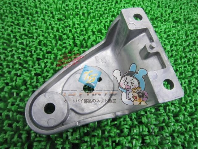 ゼファー1100 ヘッドライトステー 右 在庫有 即納 カワサキ 純正 新品