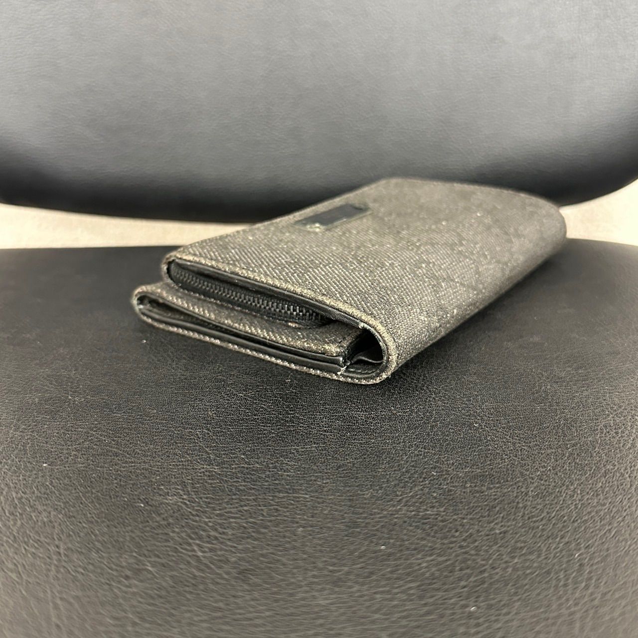 GUCCI グッチ 二つ折り財布 GGキャンバス 1041 - メルカリ