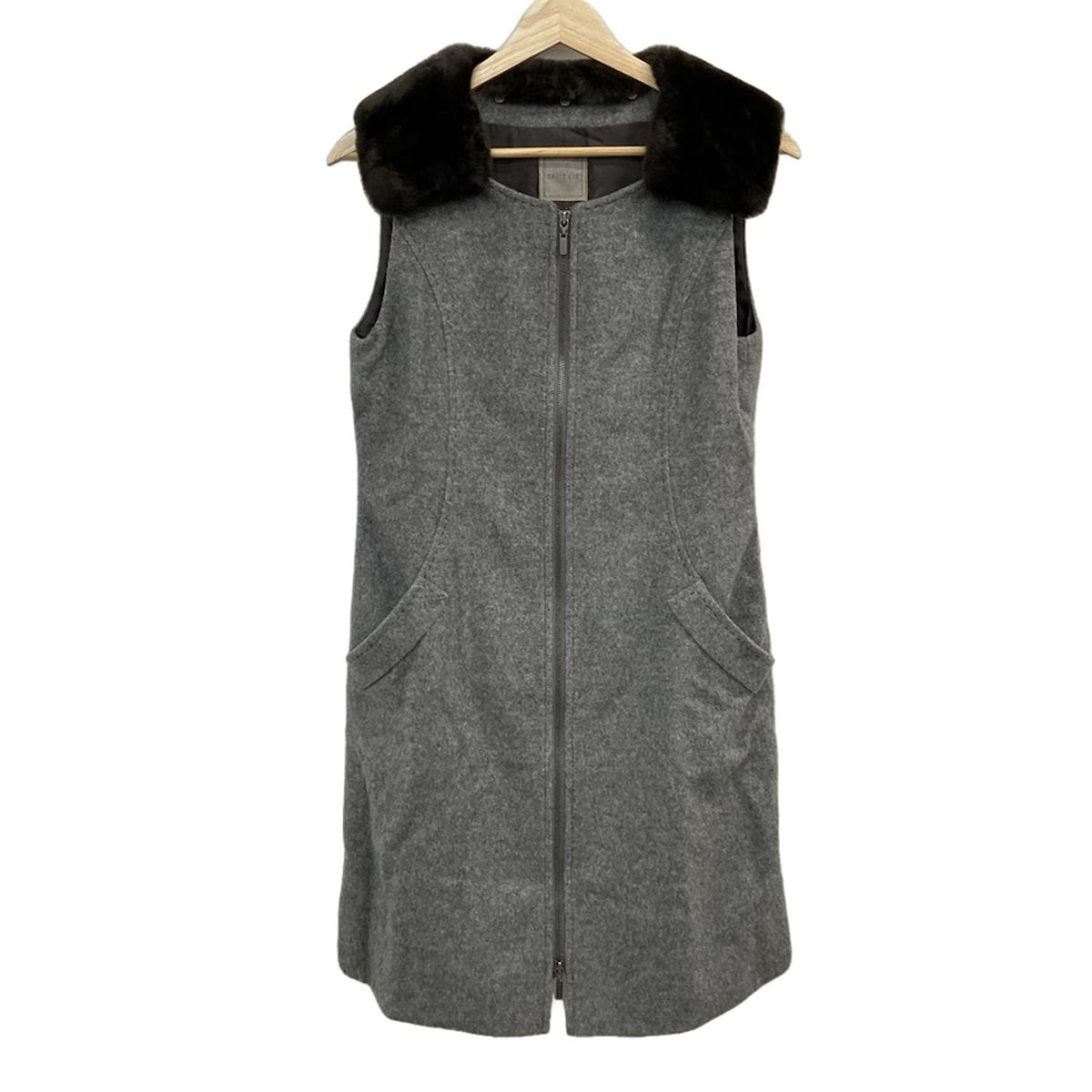 DAISY LIN デイジーリン コート サイズ40 M レディース - 32079-DA0FX17MN グレー ノースリーブ|ファー|フルジップ|for FOXY