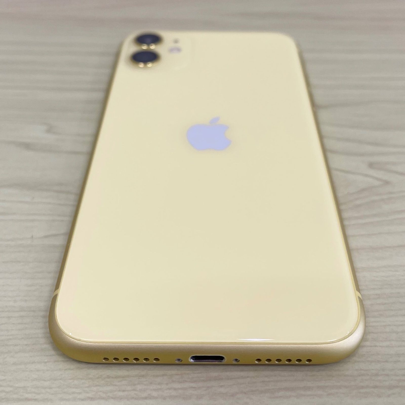 極美品】iPhone11 64GB イエロー SIMフリー 20998 - メルカリ