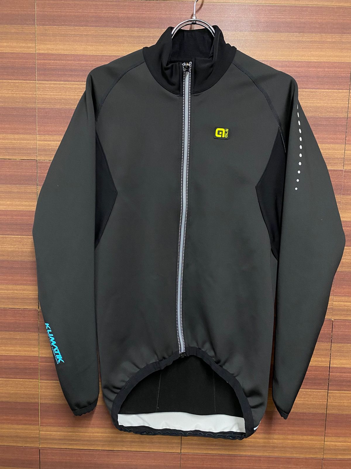 HH659 アレ ALE サイクルジャケット 長袖 裏起毛 黒/黄 M ビチアモーレ サイクルジャージ館 メルカリ