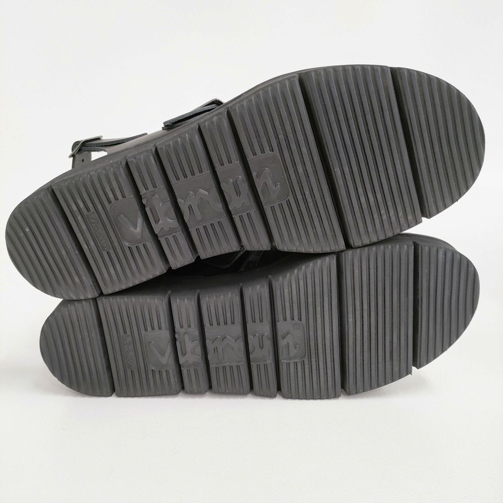 SOLE